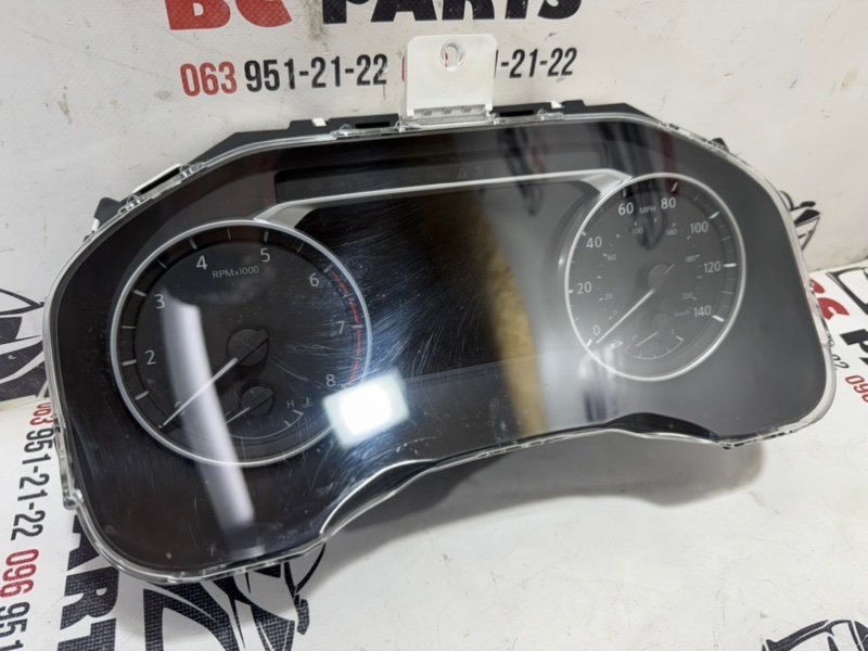 Панель приборов Rogue 2021 T33 2.5 Панель приборов Rogue 2021 T33 2.5