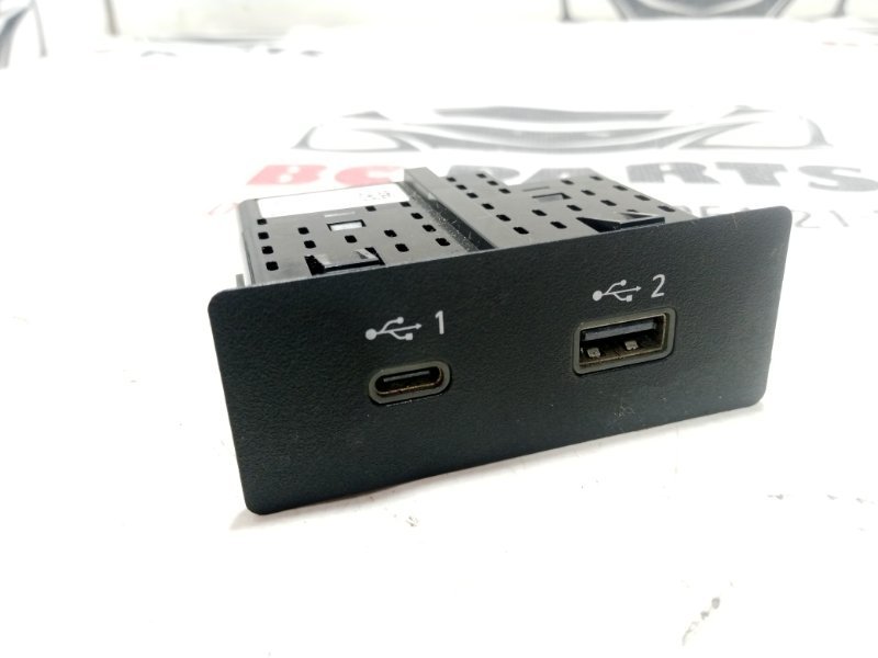 USB разъем Nissan Rogue 2021 T33 2.5 284H36RA0A Б/У