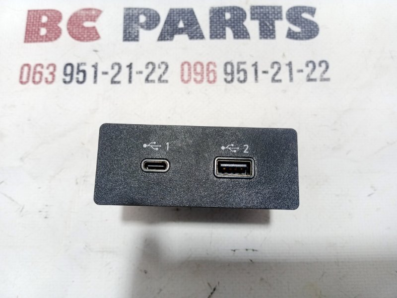 USB разъем Rogue 2021 T33 2.5