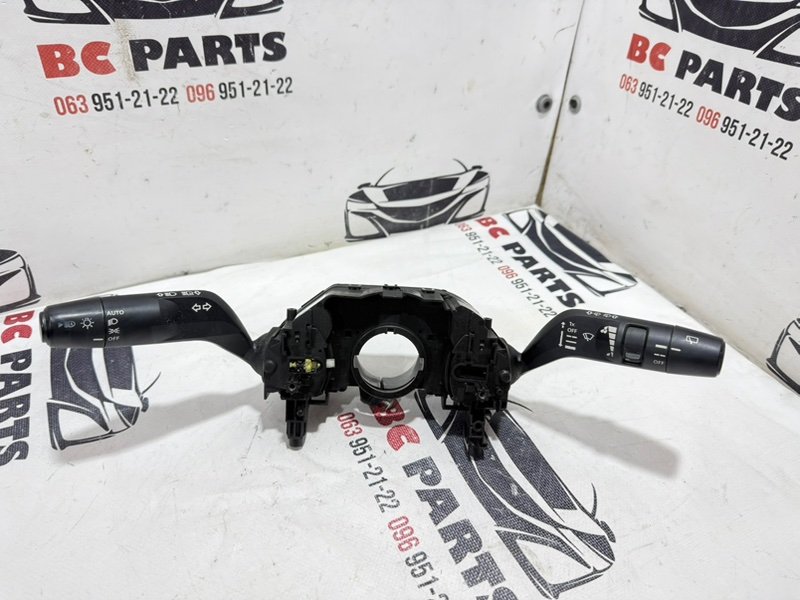 Подрулевые переключатели Nissan Rogue 2021 T33 2.5 25560-6RR2A Б/У