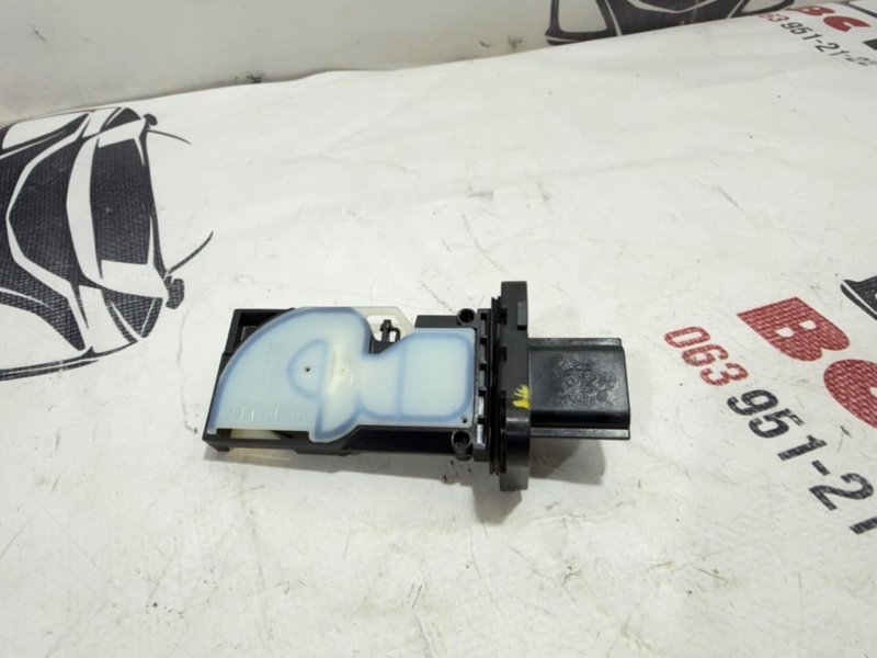 Датчик массового расхода воздуха Rogue 2021 T33 2.5