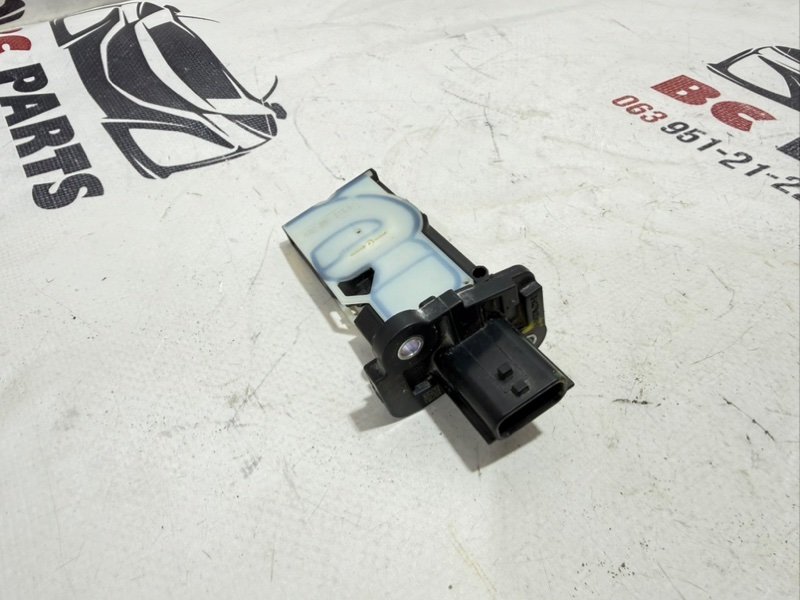 Датчик массового расхода воздуха Rogue 2021 T33 2.5