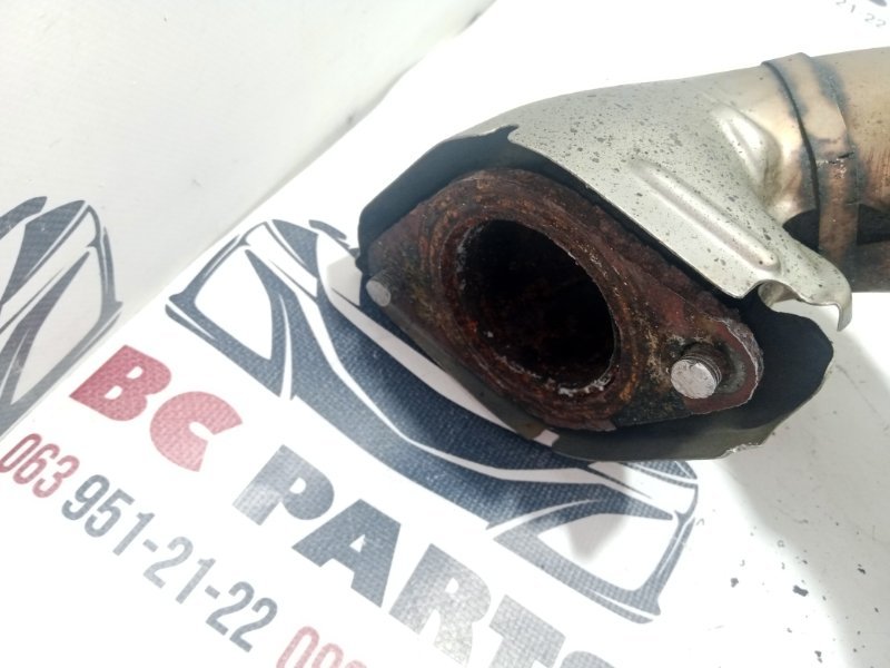 Приемная труба глушителя Rogue 2017 T32 QR25 2.5 Приемная труба глушителя Rogue 2017 T32 QR25 2.5