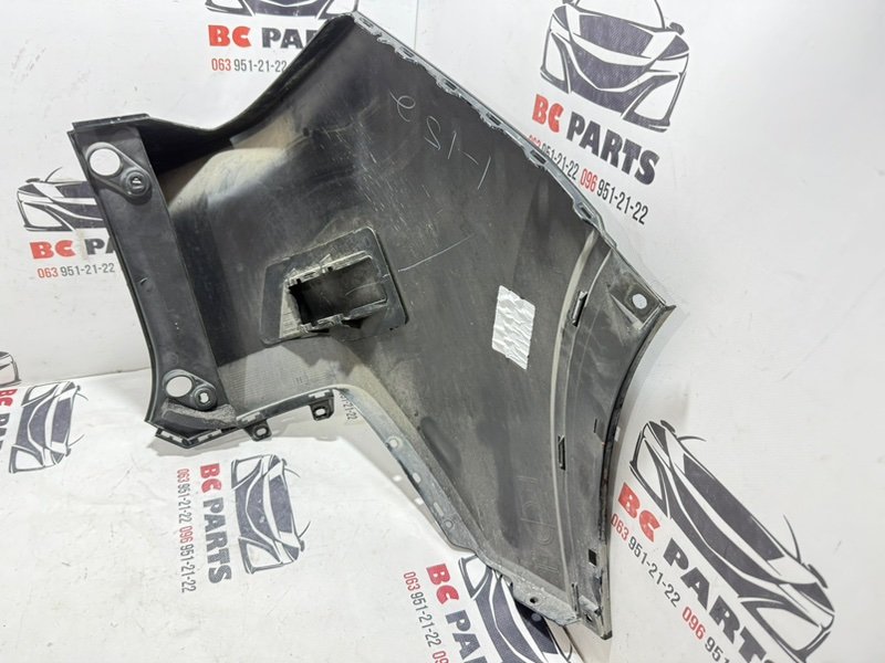 Клык бампера задний левый Rogue 2021 T33 2.5 Клык бампера задний левый Rogue 2021 T33 2.5