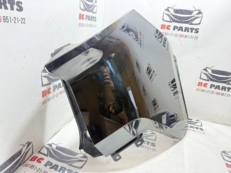 Клык бампера задний правый Nissan Rogue T33 2.5 Клык бампера задний правый Nissan Rogue T33 2.5