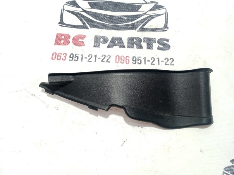 Уголок жабо правый Nissan Rogue 2021 T33 2.5 668946RA1A Б/У