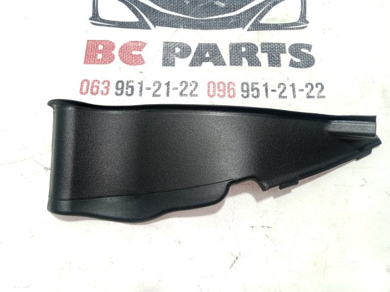 Уголок жабо левый Rogue 2021 T33 2.5