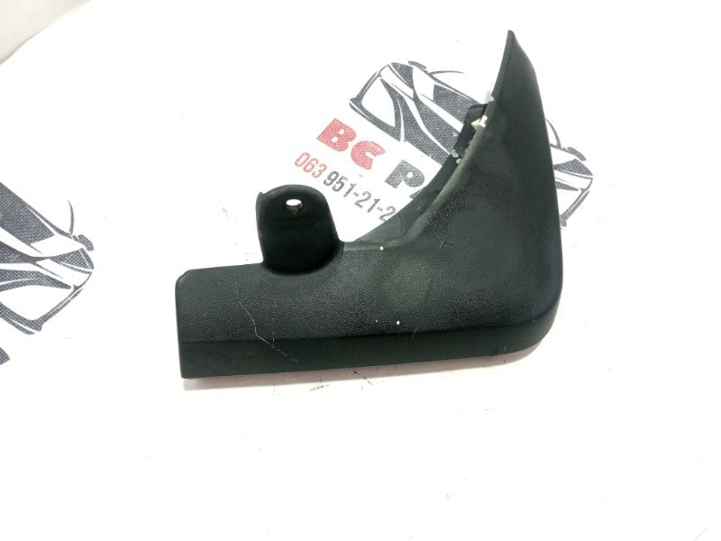 Брызговик задний правый Rogue 2021 T33 2.5