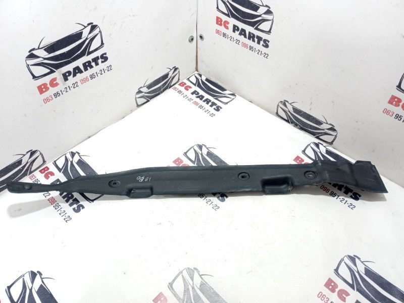 Запчасть пыльник крыла передний правый Nissan Rogue 2021 T33 2.5 631306RA0A Б/У Пыльник крыла передний правый Nissan Rogue 2021 T33 2.5 631306RA0A Б/У