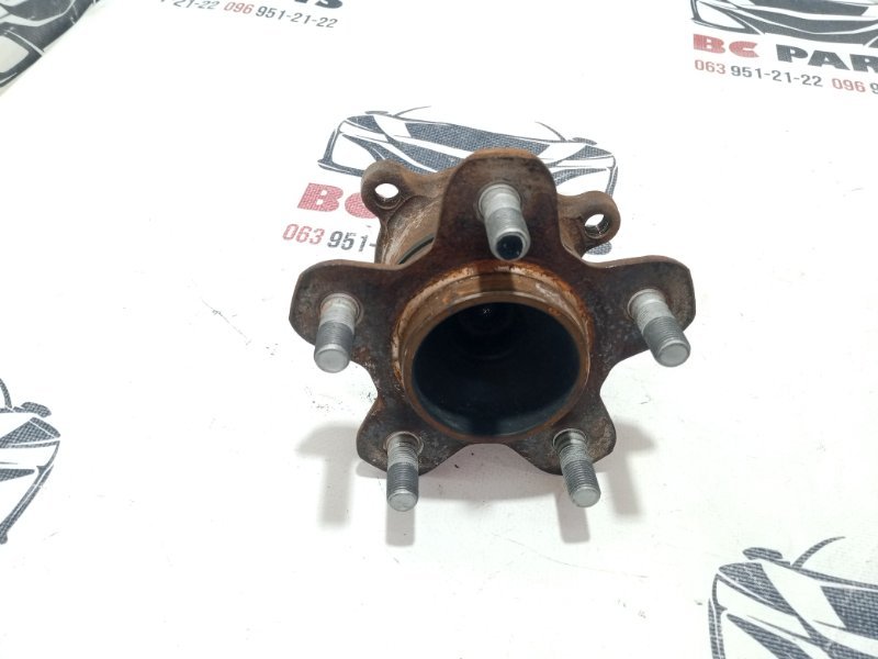 Ступица задняя Nissan Rogue 2021 T33 2.5 43202-6RR0A Б/У