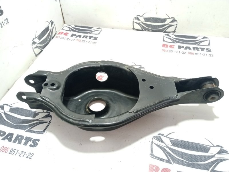 Запчасть рычаг подпружинный задний Nissan Rogue 2021 T33 2.5 551B0-6RR0A Б/У Рычаг подпружинный задний Nissan Rogue 2021 T33 2.5 551B0-6RR0A Б/У