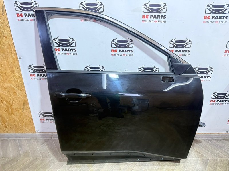 Запчасть дверь боковая передняя правая Nissan Rogue 2021 T33 2.5 H010M-6RAMA Б/У Дверь боковая передняя правая Nissan Rogue 2021 T33 2.5 H010M-6RAMA Б/У