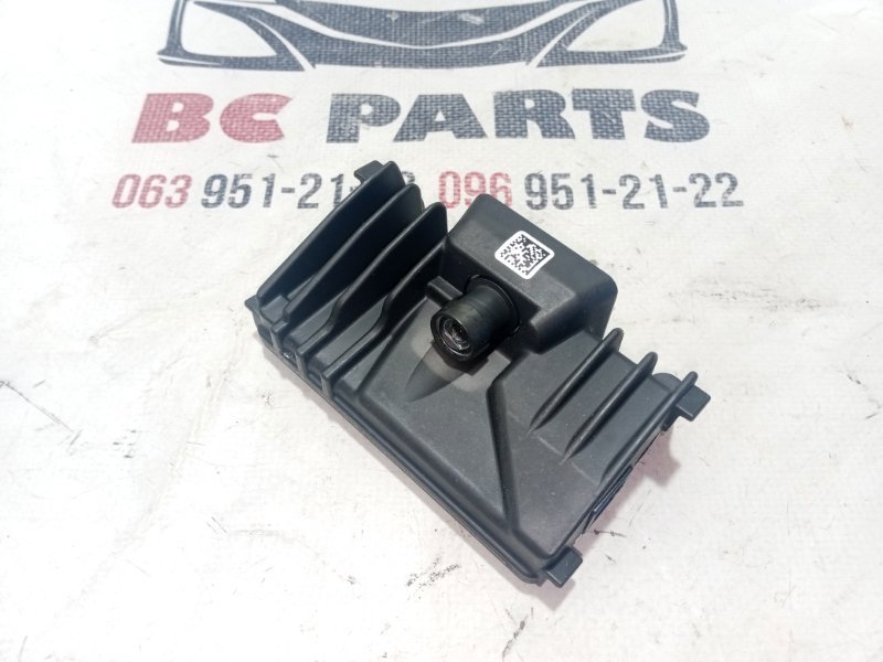 Запчасть камера на лобовое стекло Nissan Rogue 2021 T33 2.5 284620644R Б/У Камера на лобовое стекло Nissan Rogue 2021 T33 2.5 284620644R Б/У