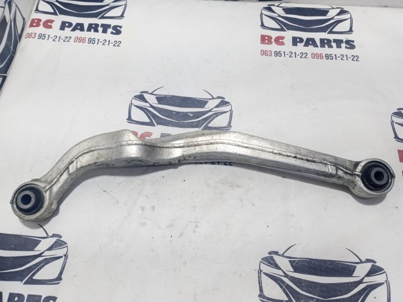 Рычаг подвески задний правый Nissan Rogue T32 QR25 2.5 Рычаг подвески задний правый Nissan Rogue T32 QR25 2.5