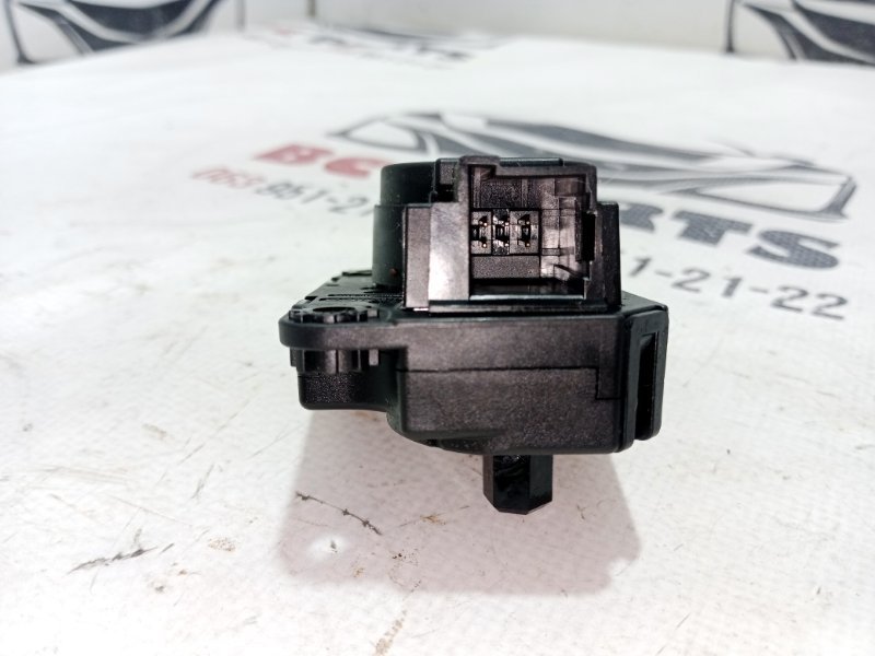 Мотор печки Nissan Rogue T32 QR25 2.5 Мотор печки Nissan Rogue T32 QR25 2.5