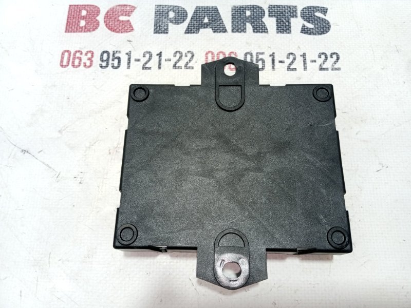 Блок управления крышкой багажника Nissan Rogue T33 2.5