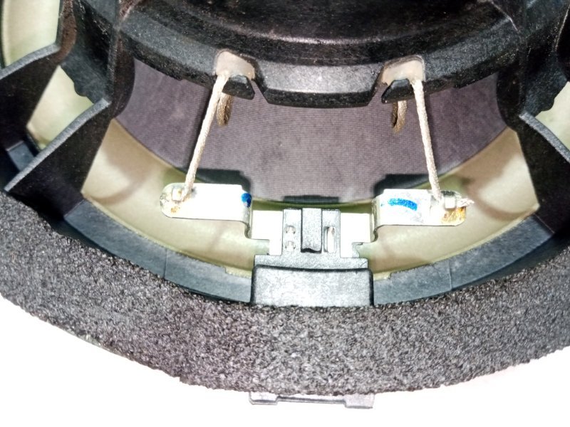 Динамик передний Nissan Rogue T32 QR25 2.5 Динамик передний Nissan Rogue T32 QR25 2.5