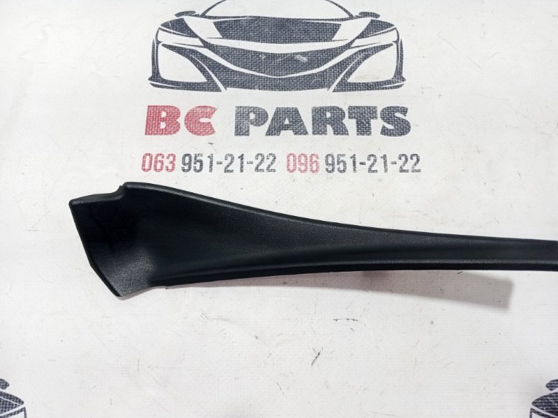 Уголок жабо правый Rogue 2019 T32 QR25 2.5