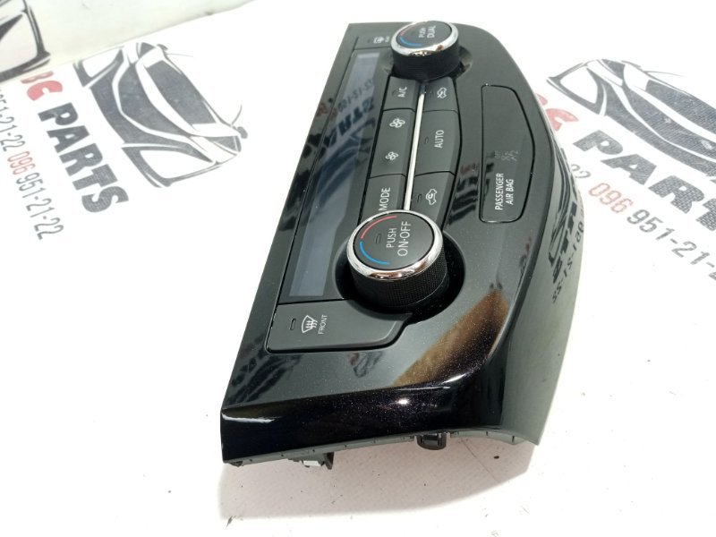 Блок управления климат-контролем Nissan Rogue T32 QR25 2.5