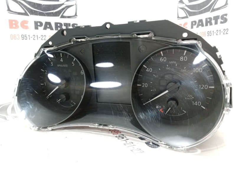 Панель приборов Rogue 2019 T32 QR25 2.5