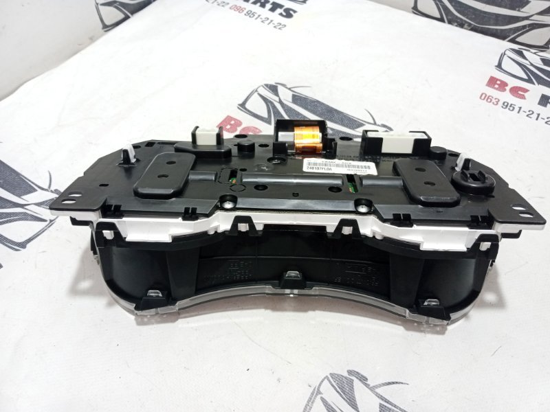 Панель приборов Rogue 2019 T32 QR25 2.5