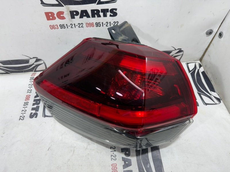 Фонарь наружный (в крыло) задний левый Rogue 2019 T32 QR25 2.5 Фонарь наружный (в крыло) задний левый Rogue 2019 T32 QR25 2.5