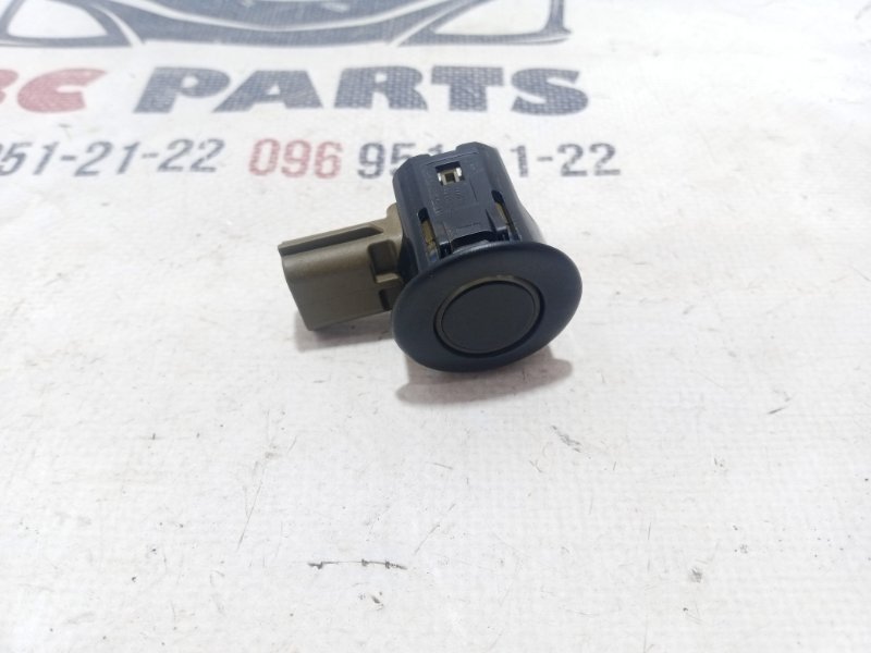 Запчасть датчик парковки задний Nissan Rogue 2019 T32 QR25 2.5 284387FL0B Б/У Датчик парковки задний Nissan Rogue 2019 T32 QR25 2.5 284387FL0B Б/У