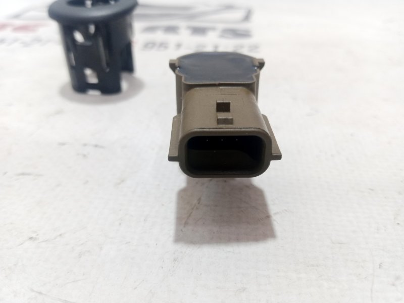 Датчик парковки задний Rogue 2019 T32 QR25 2.5 Датчик парковки задний Rogue 2019 T32 QR25 2.5