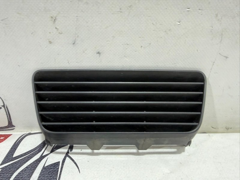 Решетка в бампер Nissan Rogue 2019 T32 QR25 2.5 85070-1KA0A Б/У