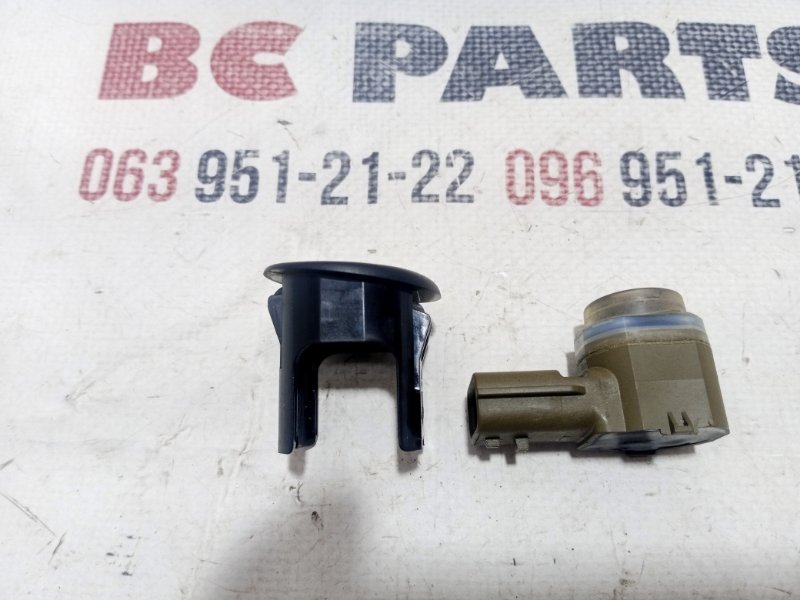 Датчик парковки задний Nissan Rogue T32 QR25 2.5