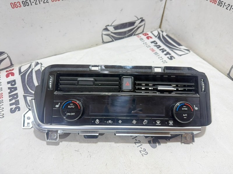 Запчасть блок управления климат-контролем Nissan Rogue 2020 T33 2.5 27500-6RL3A Б/У Блок управления климат-контролем Nissan Rogue 2020 T33 2.5 27500-6RL3A Б/У