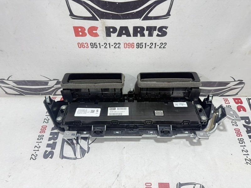 Блок управления климат-контролем Rogue 2020 T33 2.5 Блок управления климат-контролем Rogue 2020 T33 2.5