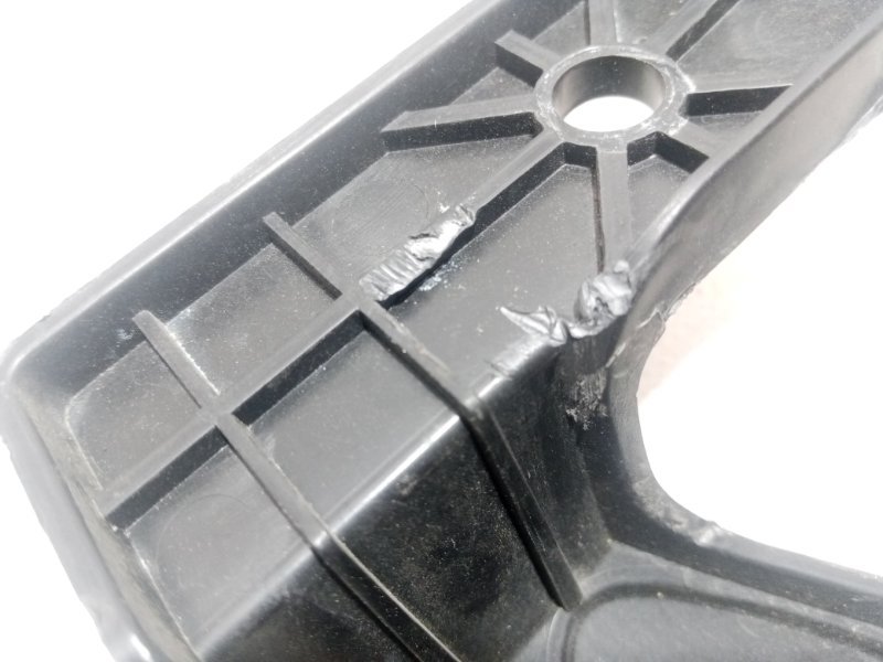 Заглушка ПТФ передняя левая Rogue 2020 T33 2.5