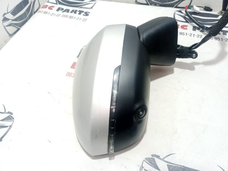 Зеркало заднего вида боковое правое Nissan Rogue T33 2.5 Зеркало заднего вида боковое правое Nissan Rogue T33 2.5