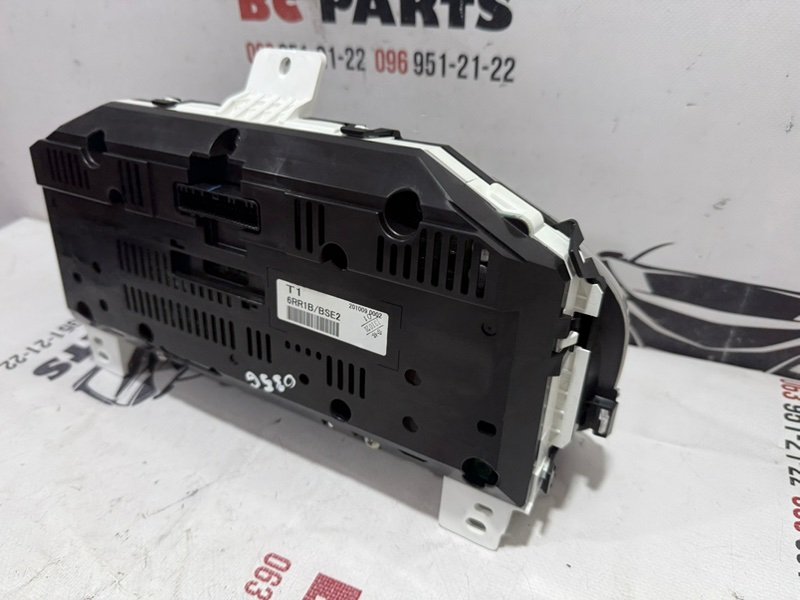 Панель приборов Rogue 2020 T33 2.5