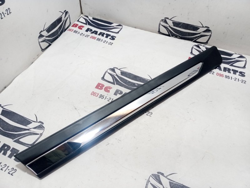 Накладка двери задняя левая Rogue 2019 T32 QR25 2.5 Накладка двери задняя левая Rogue 2019 T32 QR25 2.5