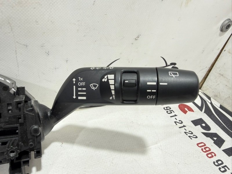 Подрулевые переключатели Nissan Rogue T33 2.5 Подрулевые переключатели Nissan Rogue T33 2.5