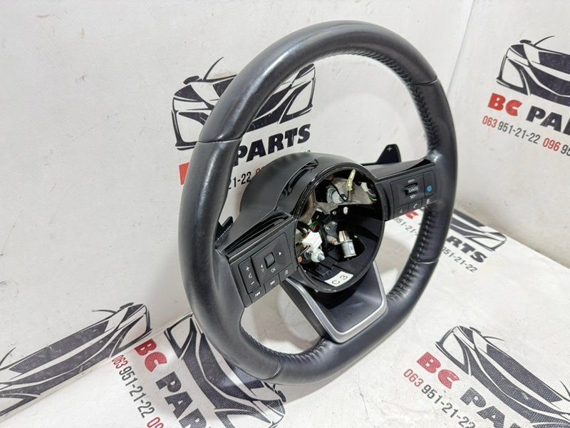 Руль Nissan Rogue T33 2.5 Руль Nissan Rogue T33 2.5