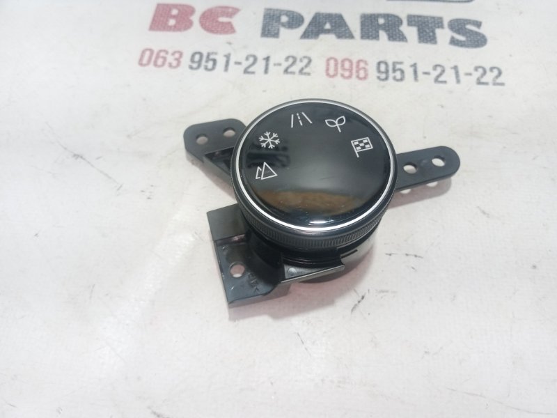 Запчасть блок управления полным приводом Nissan Rogue 2020 T33 2.5 255356RA0B Б/У Блок управления полным приводом Nissan Rogue 2020 T33 2.5 255356RA0B Б/У