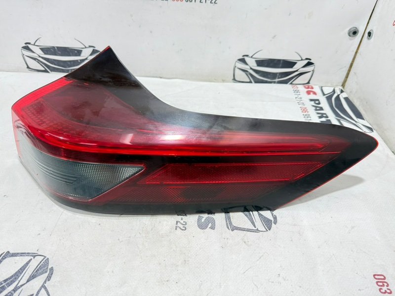 Фонарь наружный (в крыло) задний правый Rogue 2020 T33 2.5