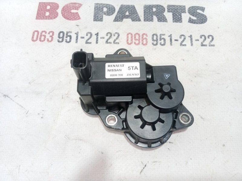 Моторчик впускного коллектора Nissan Rogue 2020 T33 2.5 0120107010 Б/У
