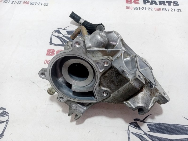 Корпус помпы Nissan Rogue 2021 T33 2.5 21013-6RA0A Б/У