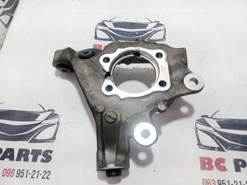 Цапфа задняя левая Rogue 2021 T33 2.5