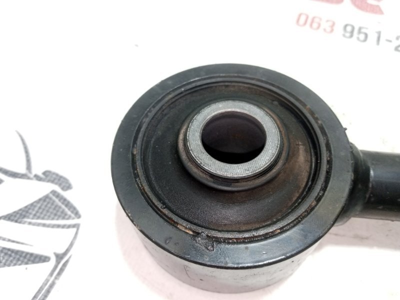 Рычаг подвески задний Rogue 2021 T33 2.5 Рычаг подвески задний Rogue 2021 T33 2.5