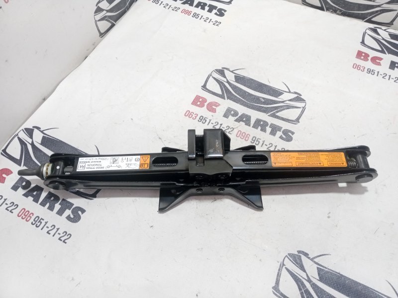 Домкрат Rogue 2020 T33 2.5