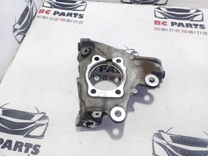 Цапфа задняя правая Rogue 2021 T33 2.5