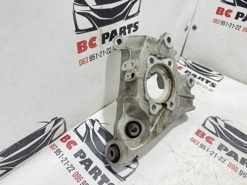 Цапфа задняя левая Rogue 2020 T33 2.5