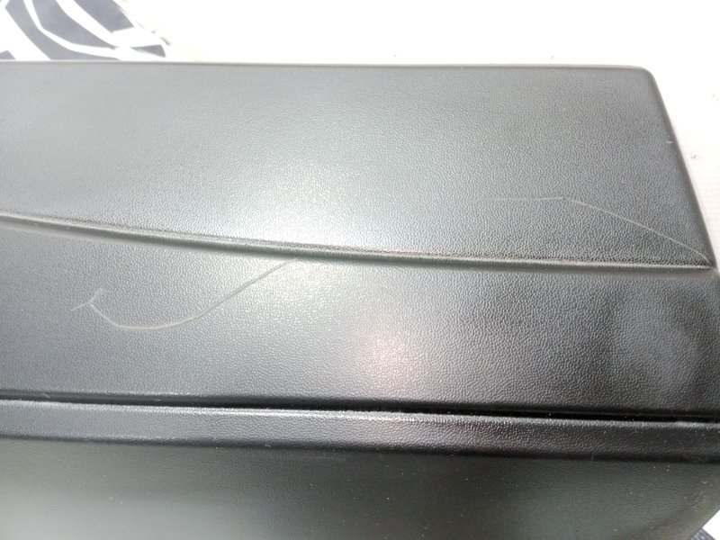 Накладка двери задняя правая Rogue 2021 T33 2.5 Накладка двери задняя правая Rogue 2021 T33 2.5