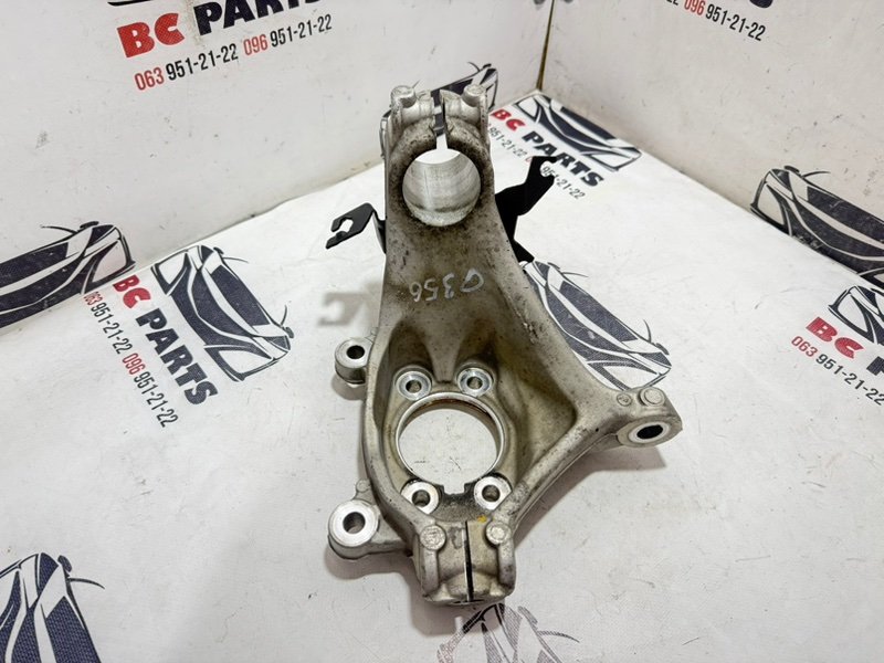 Кулак поворотный передний правый Nissan Rogue 2020 T33 2.5 40014-6RA0A Б/У