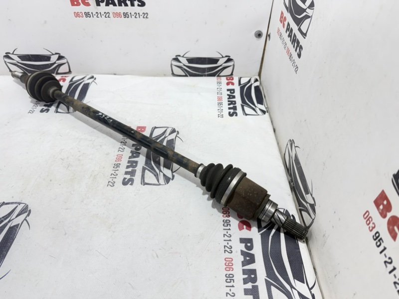 Привод ( полуось) задний Nissan Rogue T33 2.5